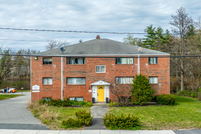 Millpond Condominiums in Ayer, MA - Building Photo - Building Photo