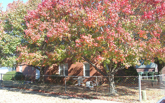 1508 Chela Ave in Norfolk, VA - Building Photo - Building Photo