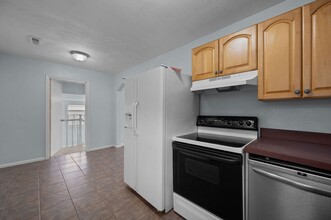 2932 Mars St in Virginia Beach, VA - Building Photo - Building Photo
