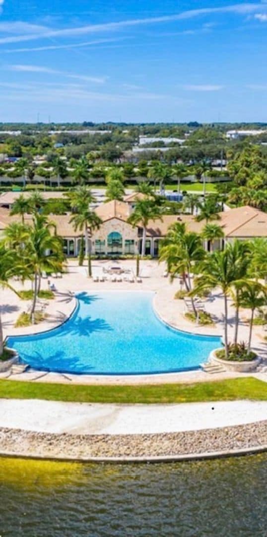 229 Vinadio Blvd, Unit 8106 in Nokomis, FL - Foto de edificio - Building Photo