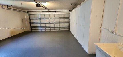 22310 Cameo Dr E in Boca Raton, FL - Building Photo - Building Photo