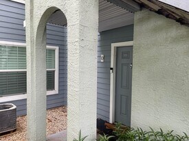 1050 Crystal Way in Delray Beach, FL - Building Photo