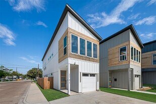 2701 Birmingham Ave in Dallas, TX - Building Photo
