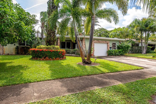 property at 314 SW 3rd Ave