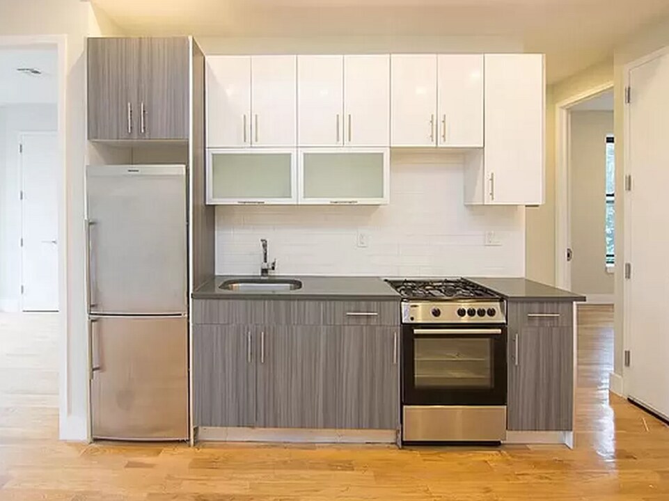 474 Lafayette Ave in Brooklyn, NY - Building Photo