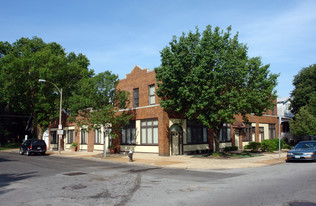 1000 Bates St Apartments