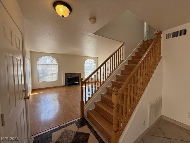 9639 Silver City Dr in Las Vegas, NV - Building Photo - Building Photo