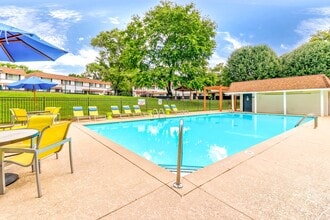 The Brentwood in Nashville, TN - Foto de edificio - Building Photo