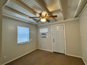 207 W Phillips St in Tyler, TX - Building Photo - Building Photo
