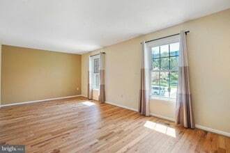 11322 Baritone Ct in Silver Spring, MD - Building Photo - Building Photo