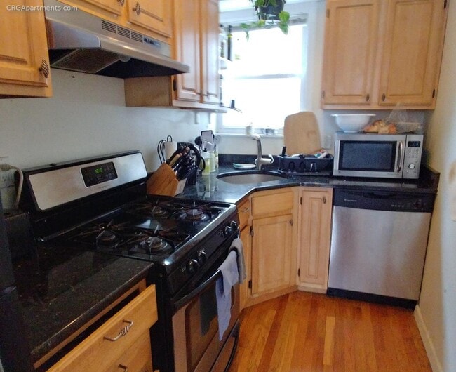313 Elm St, Unit 2T