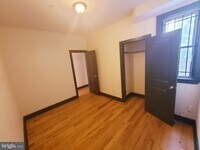 1732 Fontain St photo'