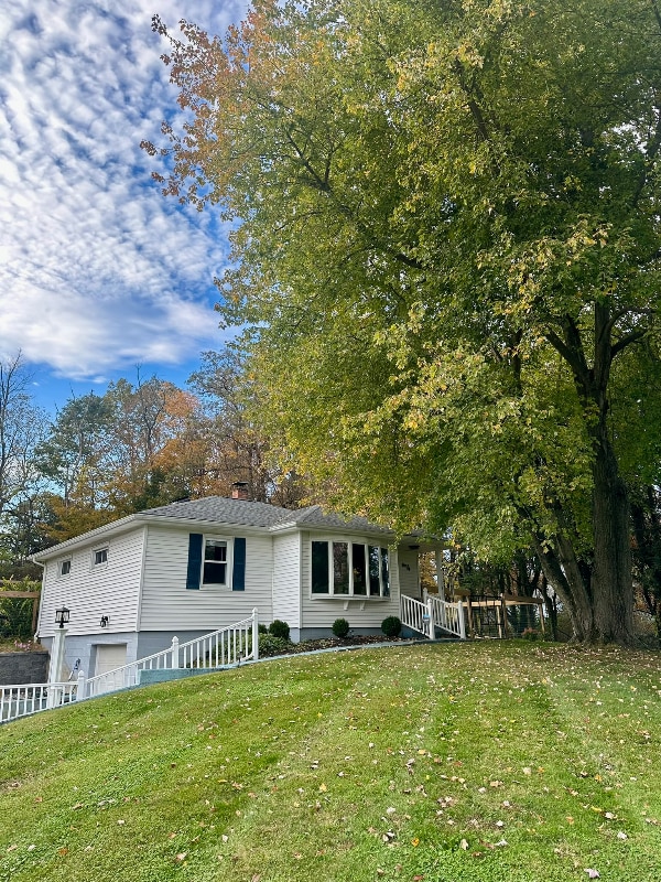 4 Maplewood Dr in Newburgh, NY - Building Photo - Building Photo