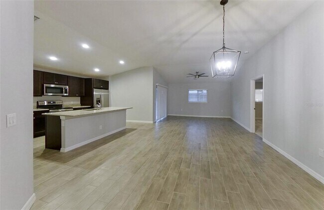 227 Pennfield St in Lehigh Acres, FL - Building Photo - Building Photo