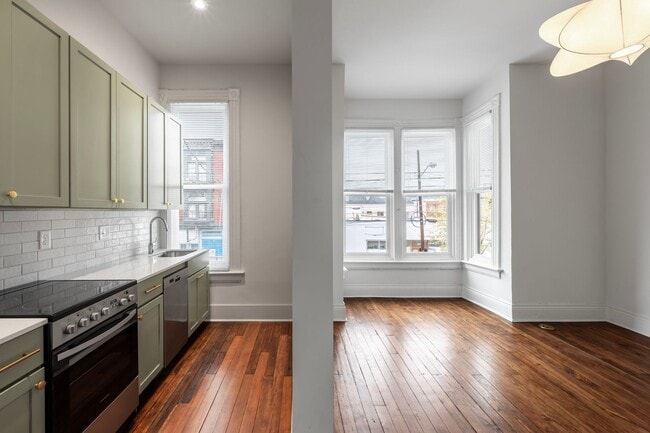 property at 824-828 Madison Ave