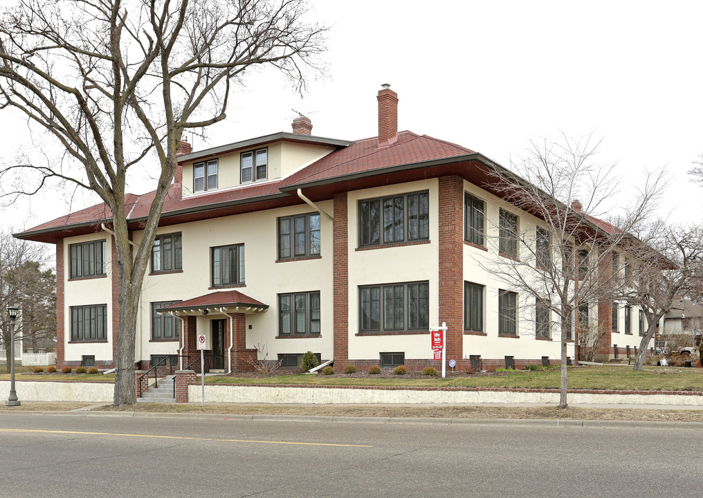 854 Linwood Ave in St. Paul, MN - Building Photo