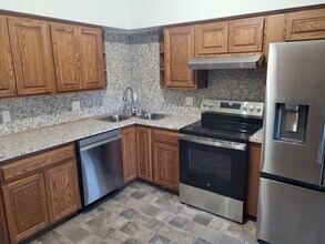 11719 21 Mile Rd in Shelby Township, MI - Building Photo - Building Photo