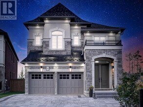 266 Touch Gold Cres in Aurora, ON - Building Photo - Building Photo