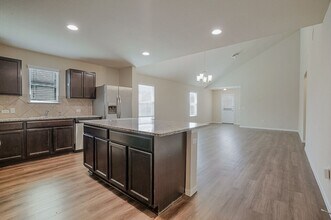 708 Comal Run in Hutto, TX - Building Photo - Building Photo