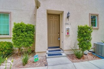 1286 Fools Gold Way in Chula Vista, CA - Building Photo - Building Photo