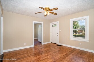 13714 S Blakely Ln in Louisville, KY - Building Photo - Building Photo