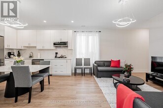 171 Cedric Ave in Toronto, ON - Building Photo - Building Photo