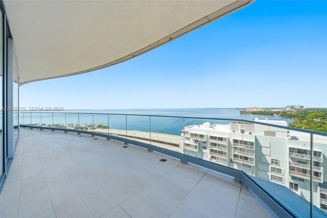 175 SE 25th Rd, Unit 1403 in Miami, FL - Building Photo - Building Photo