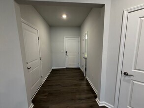 941 Poets Walk Rd in Whitsett, NC - Building Photo - Building Photo