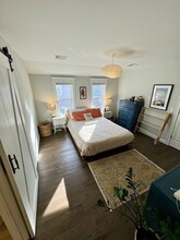 122 Hudson St, Unit 2 in Somerville, MA - Building Photo - Building Photo