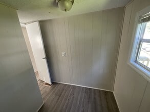 141 Denise Dr in Jacksonville, NC - Building Photo - Building Photo