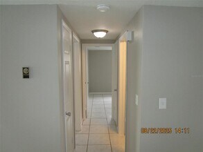 1155 Royalwood Dr in Holiday, FL - Building Photo - Building Photo