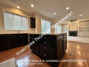 2411 Burlwood St NE in Lacey, WA - Building Photo - Building Photo