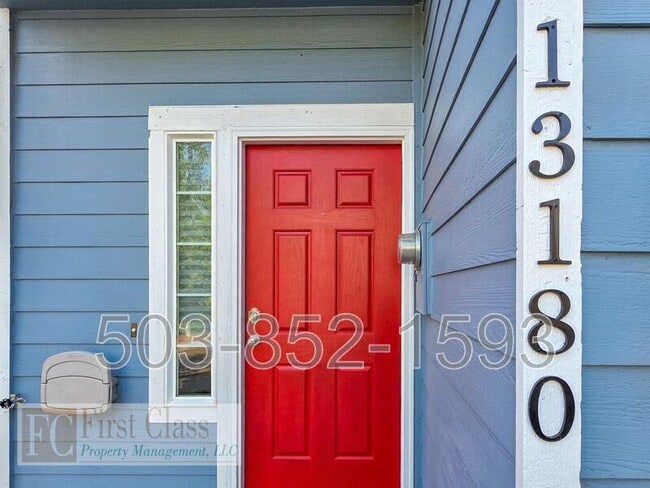 13180 SW BRIANNE Way in Tigard, OR - Building Photo - Building Photo