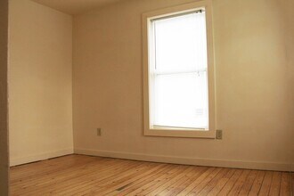 16 Rose St in Burlington, VT - Building Photo - Building Photo