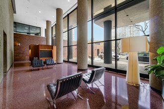 5415 N Sheridan Rd in Chicago, IL - Foto de edificio - Building Photo