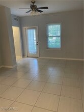 23520 Walden Center Dr in Bonita Springs, FL - Foto de edificio - Building Photo