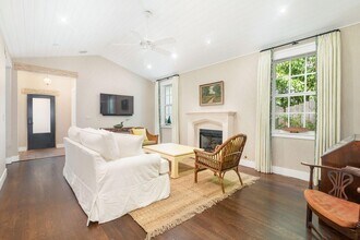 7610 Washington Rd in West Palm Beach, FL - Building Photo - Building Photo