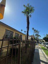 The Serrano Bungalows in Los Angeles, CA - Building Photo - Building Photo