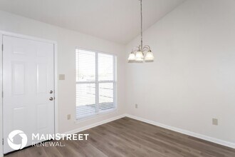 5677 Kaitlyn Dr W in Walls, MS - Foto de edificio - Building Photo