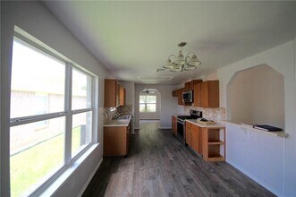 2017 Parksville Way in Cedar Park, TX - Building Photo - Building Photo