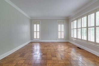 186 S Belvedere Blvd in Memphis, TN - Building Photo - Building Photo