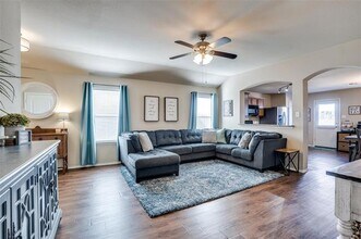 1606 Meadow Creek Dr in Princeton, TX - Building Photo - Building Photo