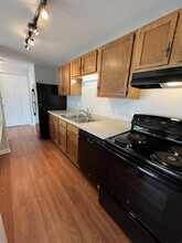 9501 Shannon Green Dr in Charlotte, NC - Building Photo - Building Photo