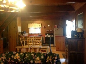 730 Tata Ln in South Lake Tahoe, CA - Building Photo - Building Photo