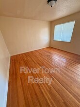 5176 Sea Shore Rd in Memphis, TN - Building Photo - Building Photo