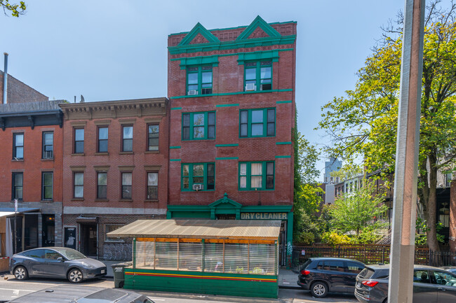 178 De Kalb Avenue in Brooklyn, NY - Building Photo - Building Photo