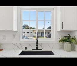 702 Oaklawn Ave in Chula Vista, CA - Building Photo - Building Photo