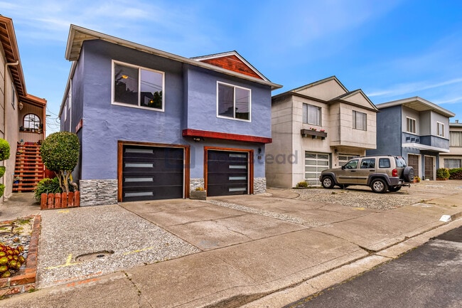 85 Mira Vista Ct in Daly City, CA - Foto de edificio - Building Photo