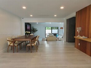 260 187th St in Sunny Isles Beach, FL - Building Photo - Building Photo