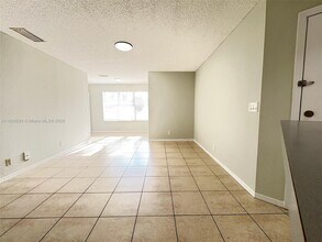 3480 Pinewalk Dr N in Margate, FL - Building Photo - Building Photo